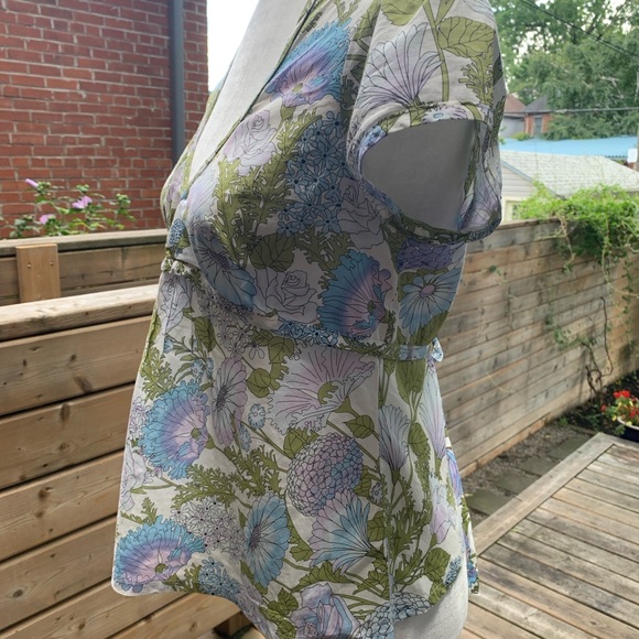 Comrags | Floral Top - Picture 3 of 5